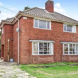  Holiday home 17 Howard Road.