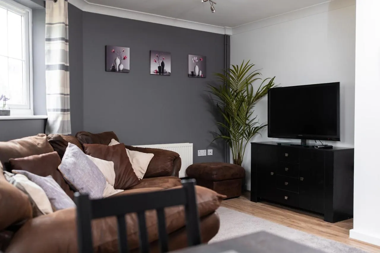 Charming 2Br Ground Floor Flat In Sholing, 11 Mins From City Centre - Recently Set Up With Love Southampton