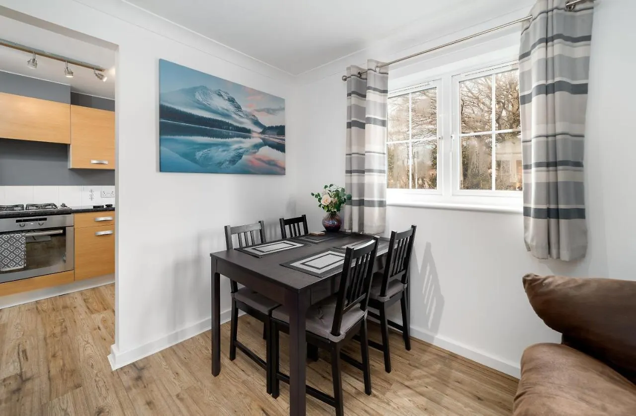 Charming 2Br Ground Floor Flat In Sholing, 11 Mins From City Centre - Recently Set Up With Love Southampton